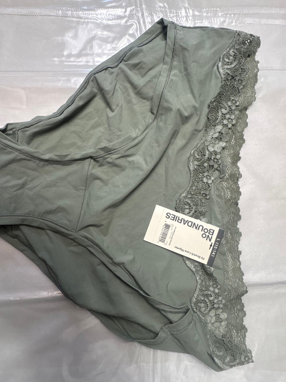 No Boundaries Fit Stretch Lace Hipster Women’s Underwear L Green Multicolor